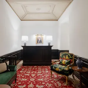  Hotel The Couper Condotti Italia